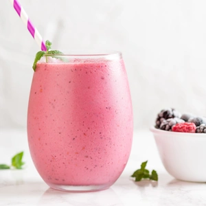 Refreshing Berry Smoothie