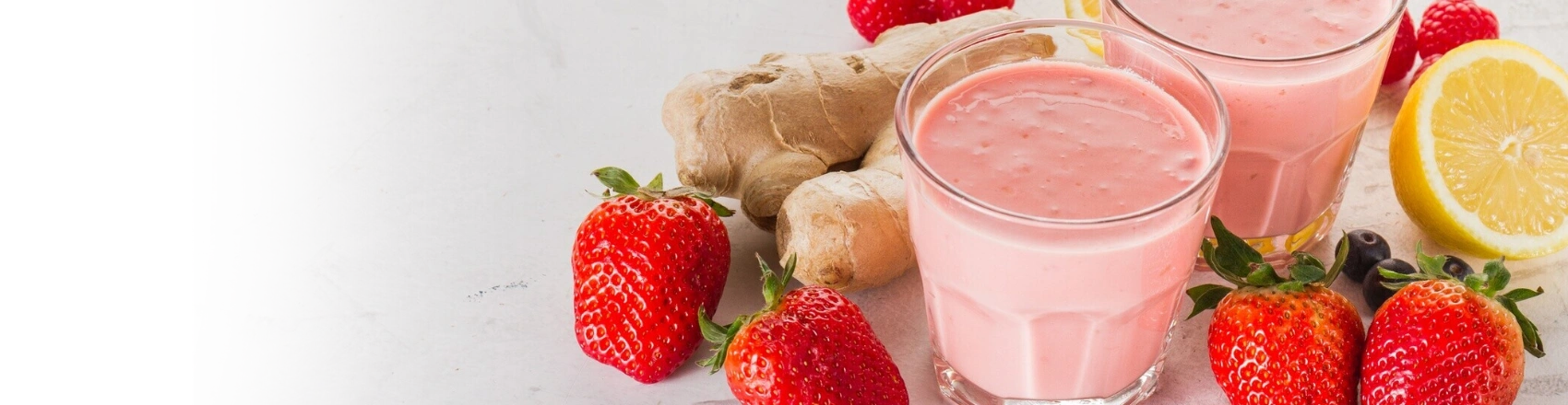 Ginger Berry Power Smoothie